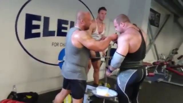 Петерис Исаевс, жим лёжа - 300 kg - raw , с.в. 134 кг. смотреть онлайн