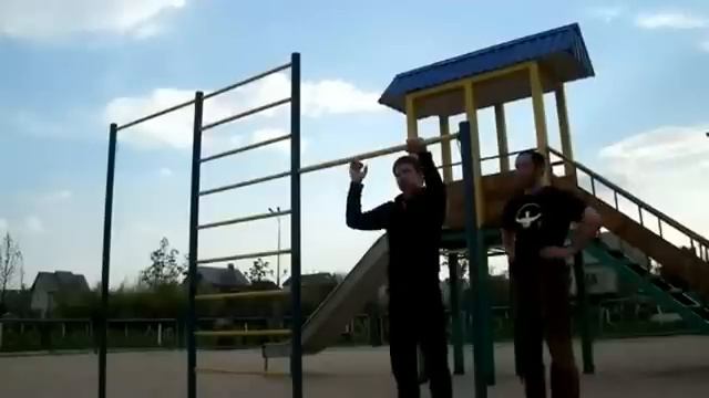 Как научиться подтягиваться на одной руке Тамир Шейх смотреть онлайн