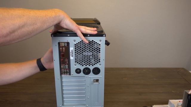 i7 6700k + GTX1070 Build in 2020??? Cooler Master HAF - Time Lapse + Benchmarks смотреть онлайн