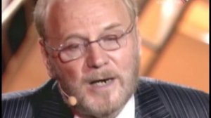 "Мне звезда упала на ладошку", исполняет автор - Александр Дольский.