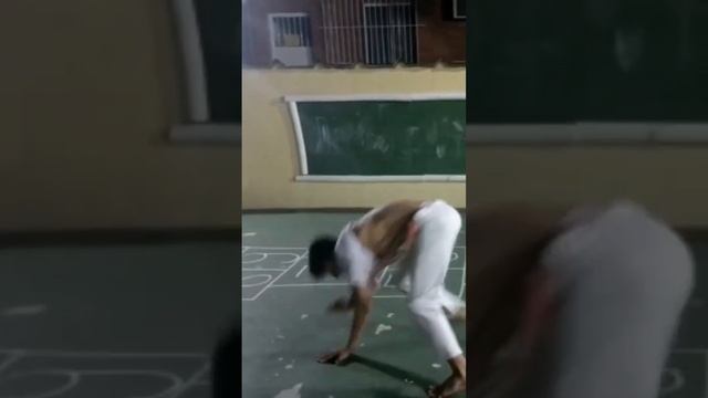 abadá capoeira смотреть онлайн