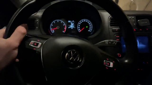 Стуки в рулевой Polo Sedan смотреть онлайн