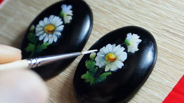 Мастер класс рисуем ромашки | Пишу одновременно 2 броши ?? смотреть онлайн