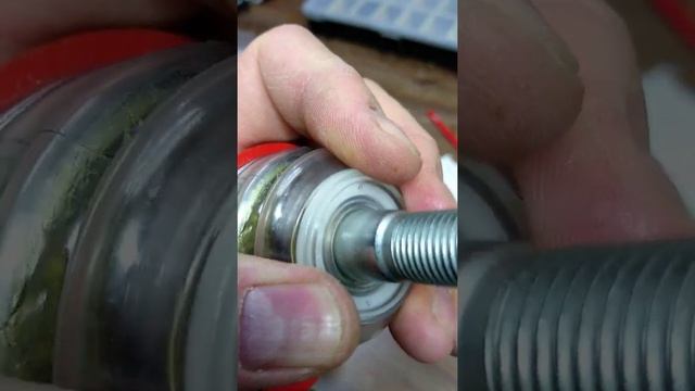 Нива Шевроле шаровые опоры фирмы Трек красные усиленные смотреть онлайн