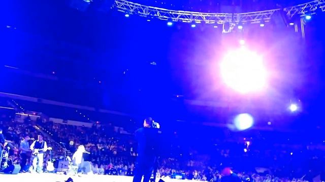 NCYC 2015 - Tony Melendez - Open the eyes of my heart, Lord смотреть онлайн