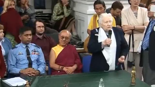 Вперёд, друзья! Вперёд, вперёд, вперёд! смотреть онлайн