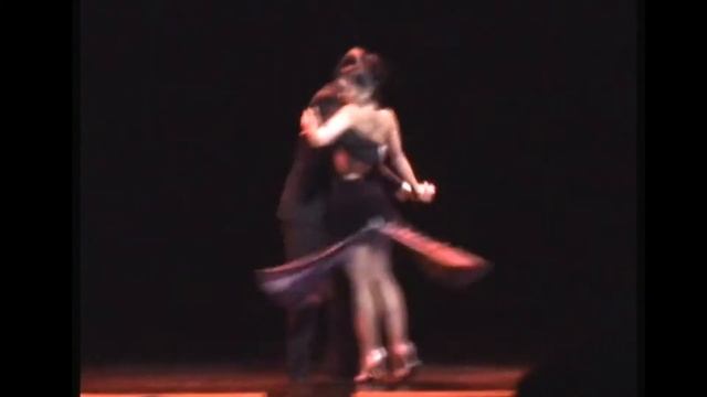 Fabián Irusquibelar / Marcela Vespasiano - en Tango Porteño - " A la Gran Muñeca" (Dance) смотреть онлайн