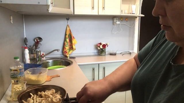 ЧТО ПРИГОТОВИТЬ ? НАСТОЯЩИЕ ДРАНИКИ ? ГРИБЫ СО СМЕТАНОЙ смотреть онлайн