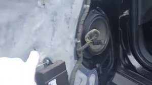 Замена стекла в Opel Vectra C или последствия встречи с белоруским ОМОНом