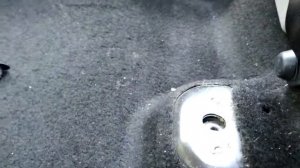 Рено Логан. Снятие ковролина и разборка салона