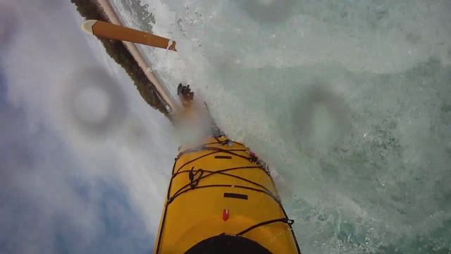 Sea kayak surfing: Reverse Endo 1.2 смотреть онлайн