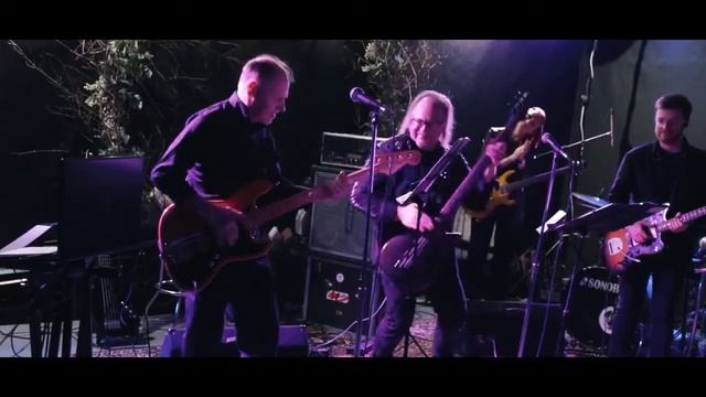 BassJamFinal / Дуэт на бас гитаре / Вечер Хвалы Minsk Belarus смотреть онлайн