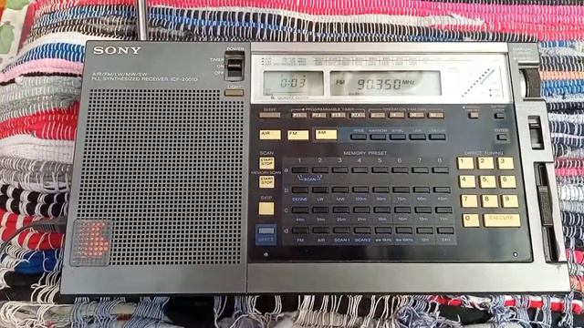 Радиоприемник Sony ICF-2001D смотреть онлайн