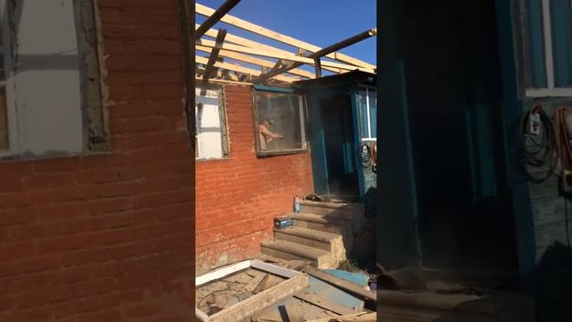 ремонт ломаем дом смотреть онлайн