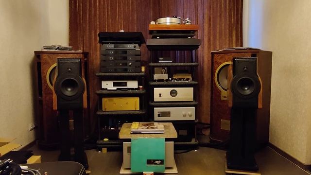 Tsuyoshi Yamamoto Trio Misty Blues Sonus Faber Extrema Audio Research VT130 ProJect 12 Ortofon SPU смотреть онлайн