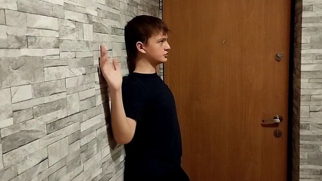 Топ 3 Упражнения для РОВНОЙ Осанки | ДЕЛАЙ ЭТО КАЖДЫЙ ДЕНЬ смотреть онлайн