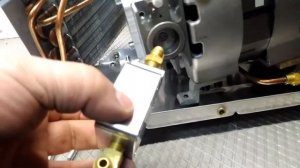 VRR12L-OS станция рекуперации фреона. Не работает.