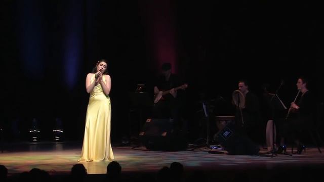 Darya Dadvar at Dubai Opera 23 April смотреть онлайн