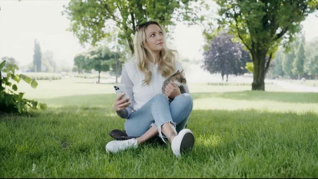 Почему коты ложатся на человека? Факты о котах которые должен знать каждый! смотреть онлайн