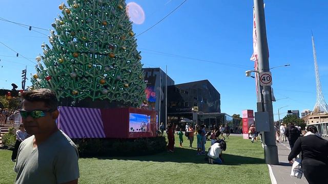 Best things to see in Melbourne at Christmas| Day trip to Melbourne| Southbank Airbnb Highrise смотреть онлайн