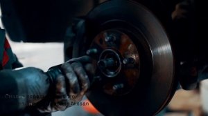 Снятие переднего левого привода Nissan