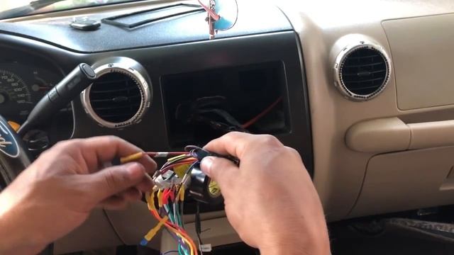 2003 ford expedition remove and install a market radio смотреть онлайн