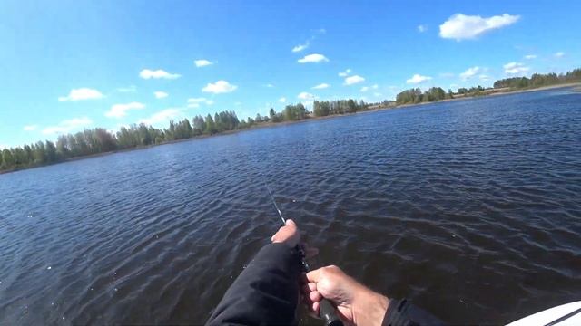 ЩУКА НА МЕЛКОВОДЬЕ. ЛОВЛЯ ЩУКИ НА ДЖИГ. РЫБАЛКА НА СПИННИНГ смотреть онлайн