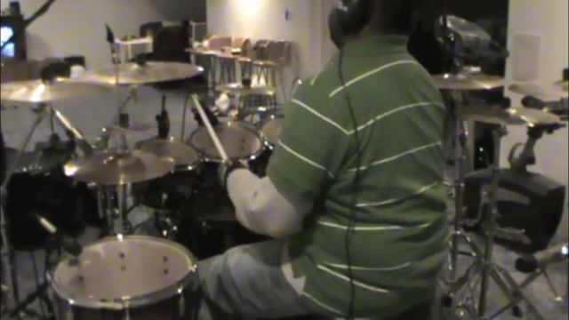 Energy Drum Cover смотреть онлайн