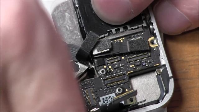 iPhone 4s Востановление кнопки power смотреть онлайн