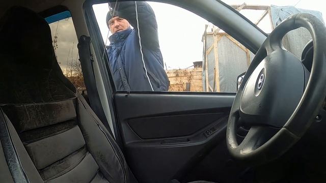 Как открыть дверь на автомобиле веревкой.Как вскрыть машину. смотреть онлайн