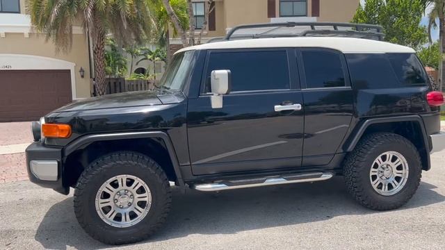 2008 Toyota FJ Cruiser - Online Auction