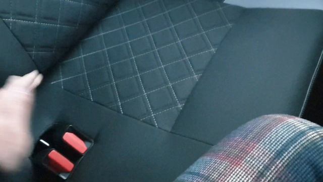 Lada Largus FL и старый Largus в чём их разница