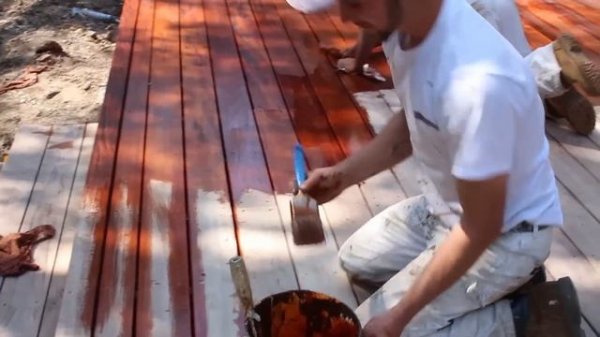 How To Stain a Deck. Tips & Hacks Staining A Wood Deck.