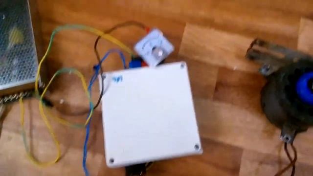 Двигатель без обратной ЭДС смотреть онлайн