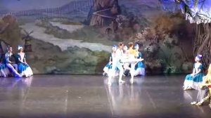 Па-де-де Авроры и принца из балета Спящая красавица