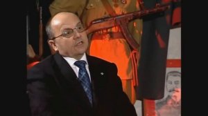 Почему не хоронят Ленина и не сносят #Мавзолей | Виктор Суворов