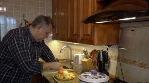 Уха из голов лосося и хребтов от дяди Сергея