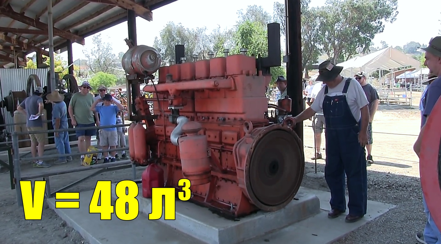 Мощь! Запускаем двигатель объемом 48 литров 1950 года выпуска. Двигатель с мощностью 390 л. смотреть онлайн