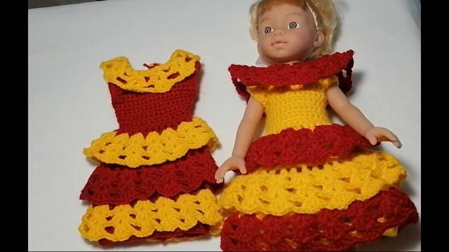 Обзор платья с рюшами для Лизы Рейн или Паолы. Платье для куклы крючком. смотреть онлайн