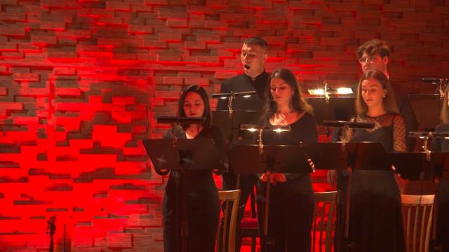 ПАСХА НОВОГО МИРА в Мариинском театре: ДЖОН ДЕБНИ "ВОСКРЕСЕНИЕ- СТРАСТИ ХРИСТОВЫ" смотреть онлайн