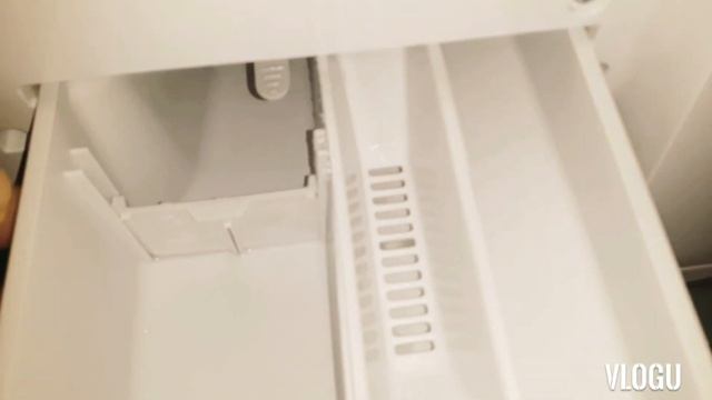 Как вытащить лоток для порошка в стиральной машине!!!! смотреть онлайн