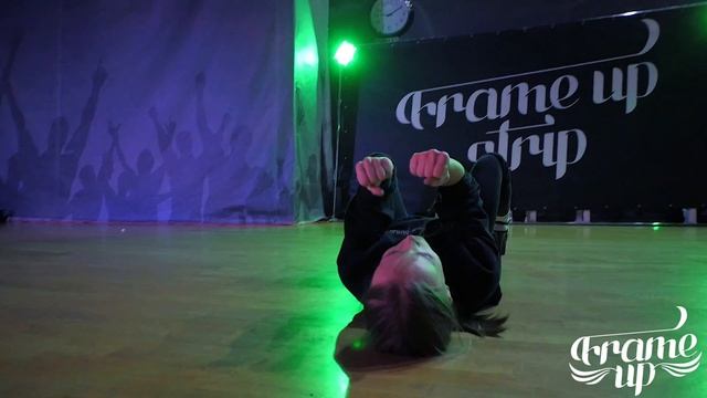 FRAME UP WORKSHOPS | By Nastya Yurasova (A Song for you - Donny Hathaway) смотреть онлайн
