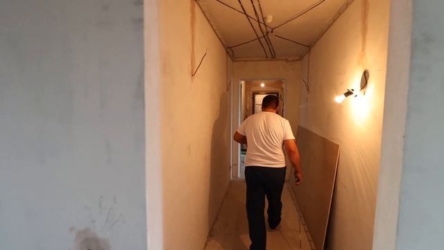 Ремонт квартир за 700к рублей. Электрика. Сантехника. Пол. Стена. Потолок смотреть онлайн