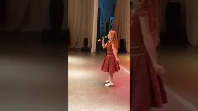Лиза хорошо исполняет смотреть онлайн