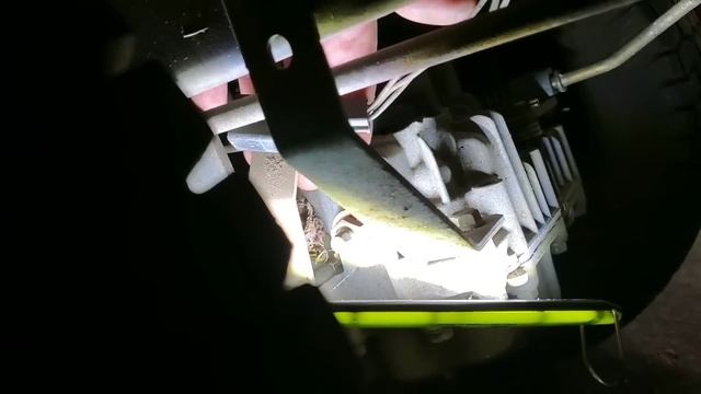 John Deere LA145 Secret Safety Switch, Also How To Test Seat Switch, Brake Switch and More. смотреть онлайн