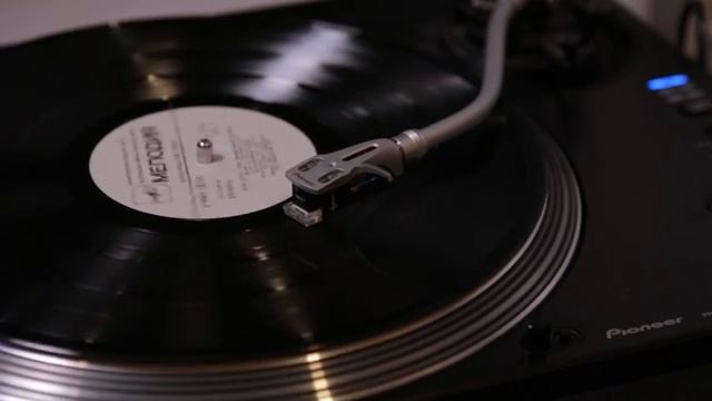 Pink Floyd "Delicate Sound of Thunder" Vinyl 1988. (Винил. Пинк флойд) смотреть онлайн