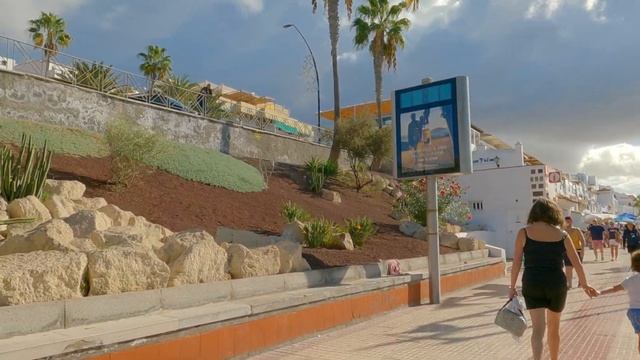 Los Cristiano walk | Paseo Las Vistas | Tenerife December 2021 смотреть онлайн