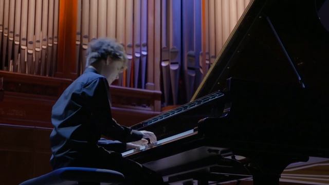 Толибхон Шахиди - Этюд-картинка на тему З. Шахиди / Родион Шакиров (фортепиано) смотреть онлайн