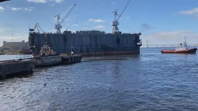 ✔ Плавучая Док "Тихий Ход"? Судостроительный завод?Адмиралтейские Верфи? смотреть онлайн