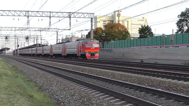 Электропоезд ЭД2Т-0043 (ТЧ-26) пригородный поезд №6837 Черусти - Москва. смотреть онлайн